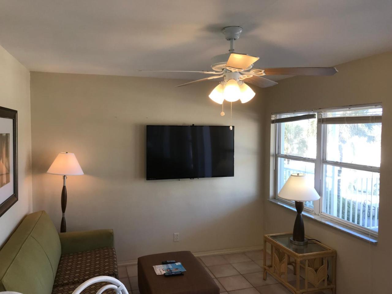 Miramar Resort St. Pete Beach Bagian luar foto