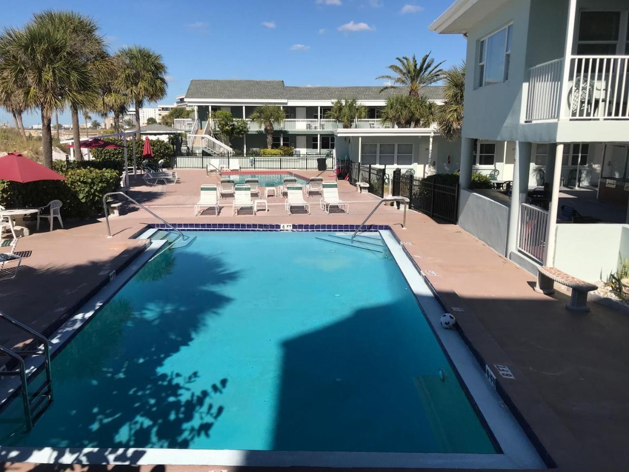Miramar Resort St. Pete Beach Bagian luar foto